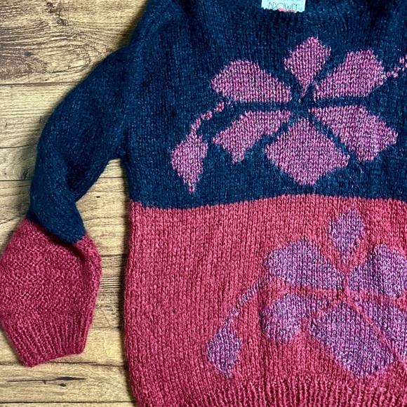 Agatha Brown • Medium • Black/Burgundy • Floral • Kid Mohair • Italy • Sweater - Picture 7 of 13